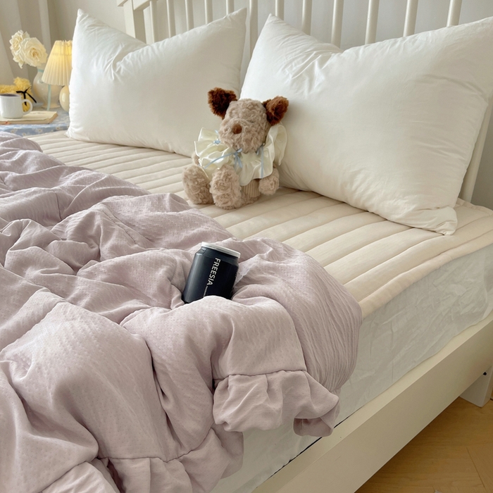 91家纺网 家纺一手货源 找家纺 顾里家纺 2025春夏新款韩系花边皱皱纱夏被夏凉被空调被 淡雾紫