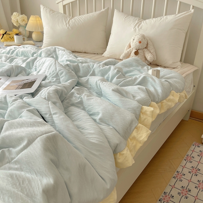 91家纺网 家纺一手货源 找家纺 顾里家纺 2025春夏新款韩系花边皱皱纱夏被夏凉被空调被 海盐泡泡