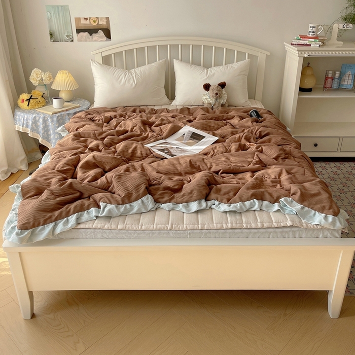 91家纺网 家纺一手货源 找家纺 顾里家纺 2025春夏新款韩系花边皱皱纱夏被夏凉被空调被 盐系可露