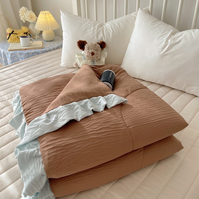 91家纺网 家纺一手货源 找家纺 顾里家纺 2025春夏新款韩系花边皱皱纱夏被夏凉被空调被 盐系可露