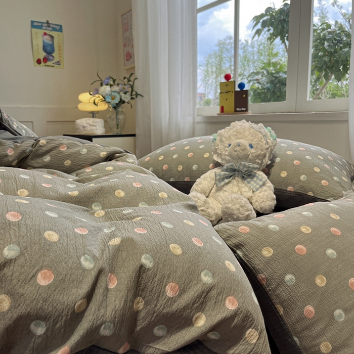 91家纺网 家纺一手货源 找家纺 王朝国际 2026爆款皱皱双层纱四件套彩色波点