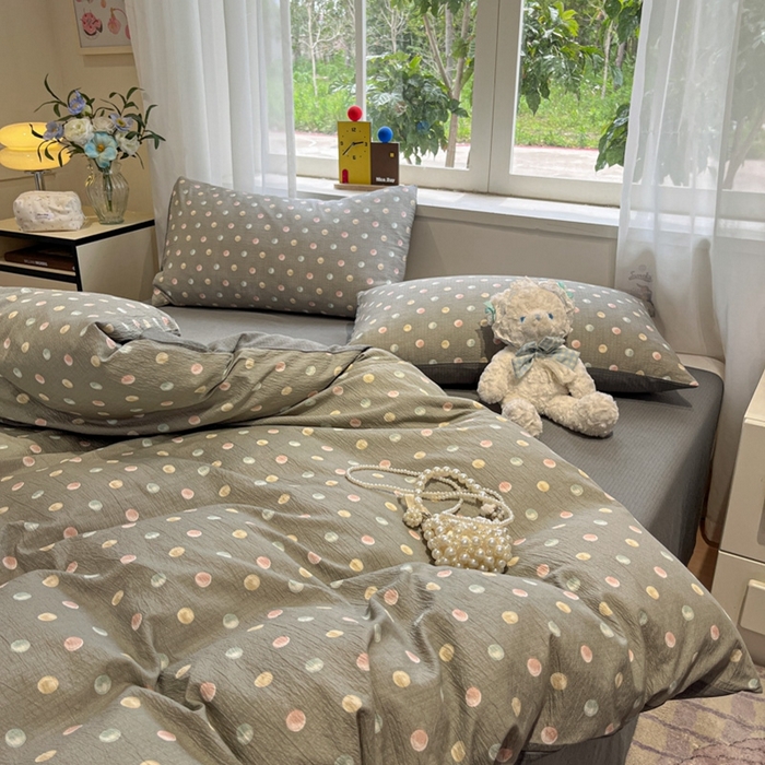 91家纺网 家纺一手货源 找家纺 王朝国际 2026爆款皱皱双层纱四件套彩色波点