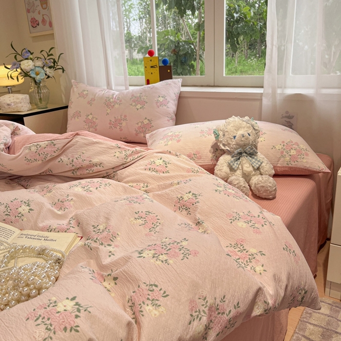 91家纺网 家纺一手货源 找家纺 王朝国际 2026爆款皱皱双层纱四件套花樱梦