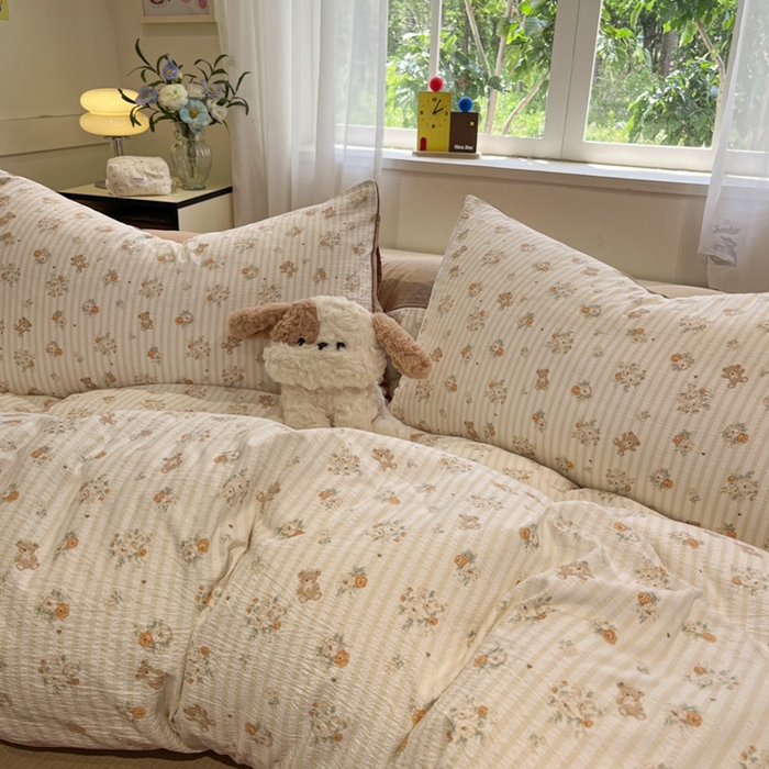 91家纺网 家纺一手货源 找家纺 王朝国际 2026爆款皱皱双层纱四件套咖啡熊