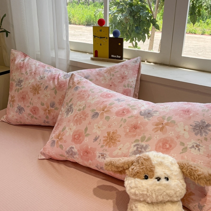 91家纺网 家纺一手货源 找家纺 王朝国际 2026爆款皱皱双层纱四件套桃夭夭