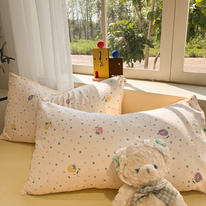 91家纺网 家纺一手货源 找家纺 王朝国际 2026爆款皱皱双层纱四件套芝士莓莓