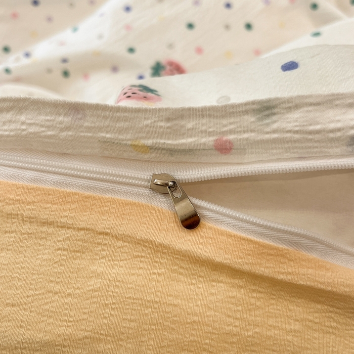 91家纺网 家纺一手货源 找家纺 王朝国际 2026爆款皱皱双层纱四件套芝士莓莓