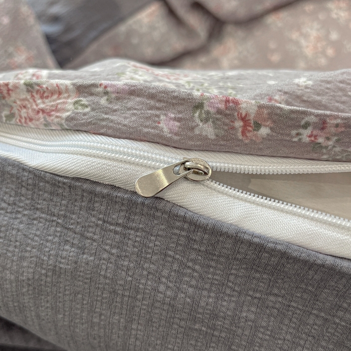 91家纺网 家纺一手货源 找家纺 王朝国际 2026爆款皱皱双层纱四件套紫蔷薇