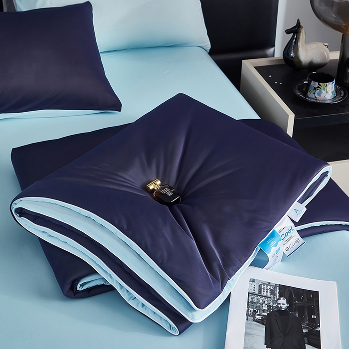 91家纺网 家纺一手货源 找家纺 中国龙家纺 2025新款凉感丝夏凉被 宝蓝色