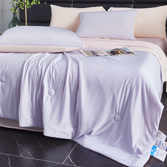 91家纺网 家纺一手货源 找家纺 中国龙家纺 2025新款凉感丝夏凉被 浅粉淡紫