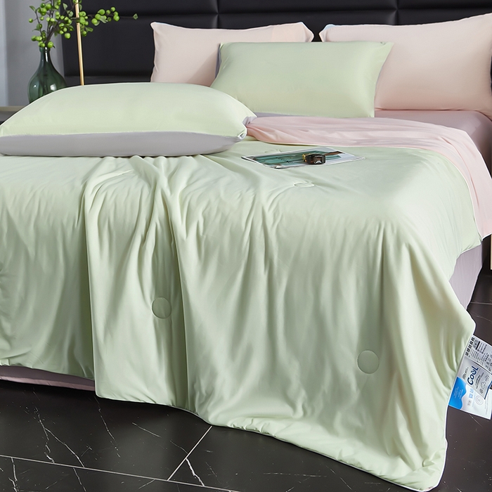 91家纺网 家纺一手货源 找家纺 中国龙家纺 2025新款凉感丝夏凉被 浅粉嫩绿