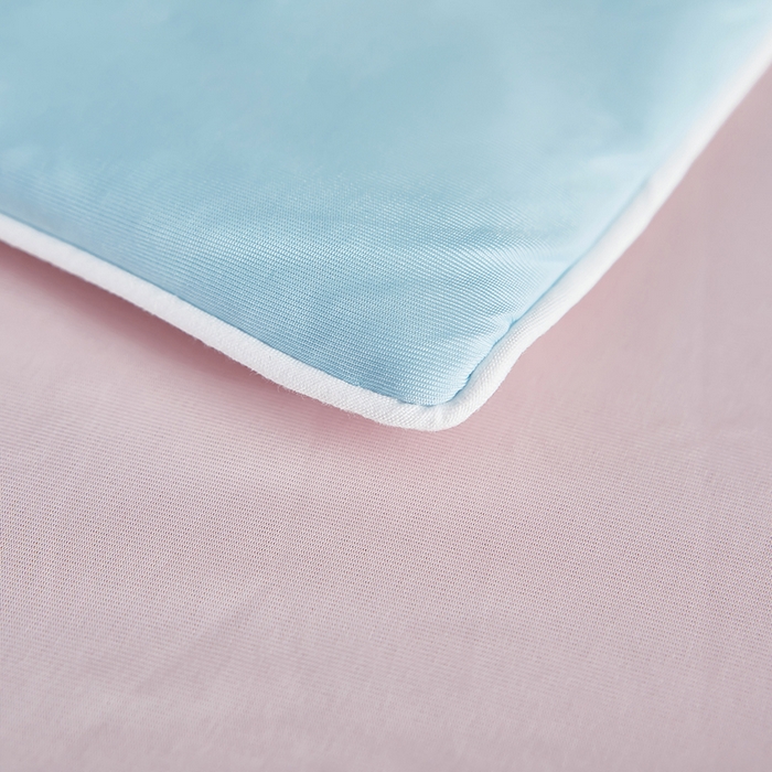 91家纺网 家纺一手货源 找家纺 中国龙家纺 2025新款凉感丝夏凉被 浅粉天兰