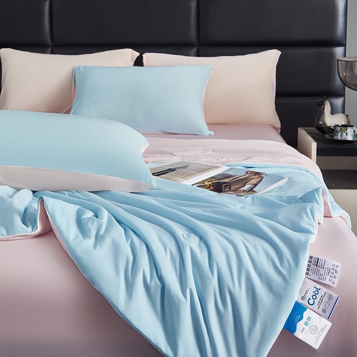 91家纺网 家纺一手货源 找家纺 中国龙家纺 2025新款凉感丝夏凉被 浅粉天兰