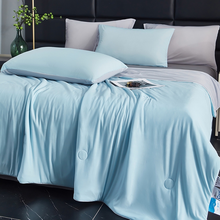 91家纺网 家纺一手货源 找家纺 中国龙家纺 2025新款凉感丝夏凉被 浅灰天兰