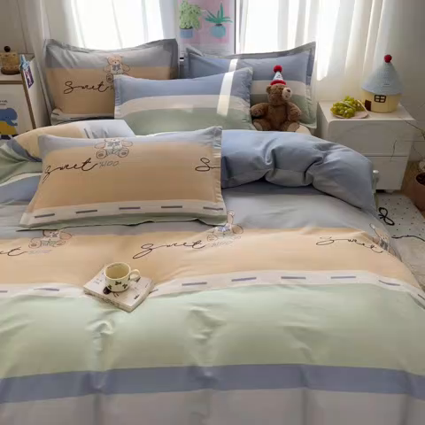 91家纺网 家纺一手货源 找家纺 2025新款全棉印花小清新单品系列-四件套（提供买家秀）摩登熊宝