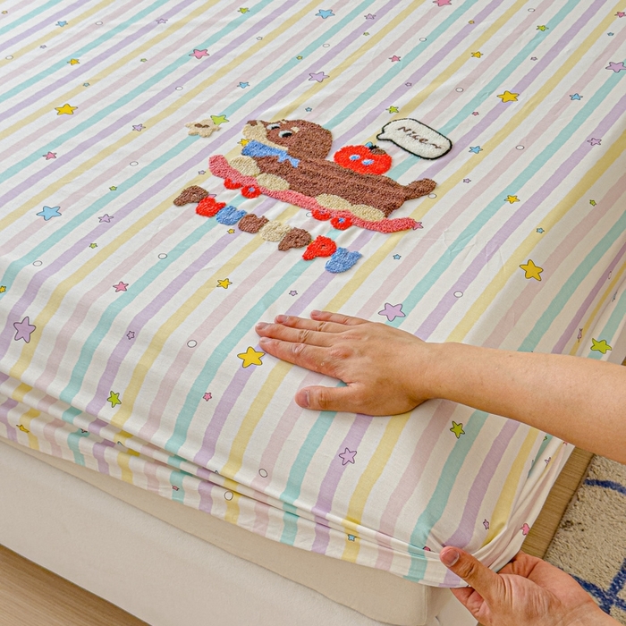 91家纺网 家纺一手货源 找家纺 感遇家纺 2025新款毛巾绣床笠三件套 滑板狗