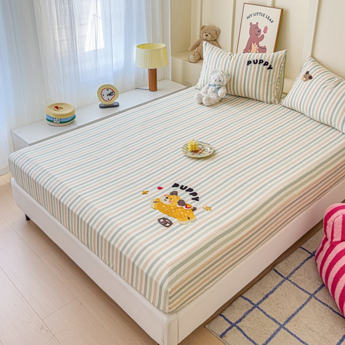 91家纺网 家纺一手货源 找家纺 感遇家纺 2025新款毛巾绣床笠三件套 快乐狗