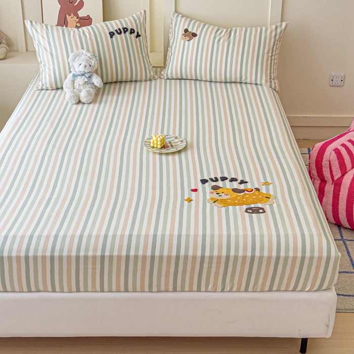 91家纺网 家纺一手货源 找家纺 感遇家纺 2025新款毛巾绣床笠三件套 快乐狗