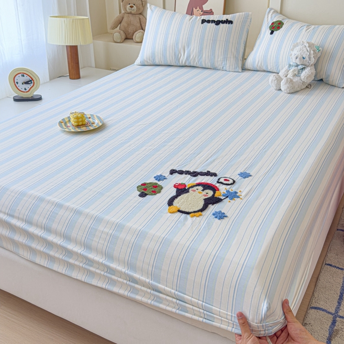 91家纺网 家纺一手货源 找家纺 感遇家纺 2025新款毛巾绣床笠三件套 音乐企鹅