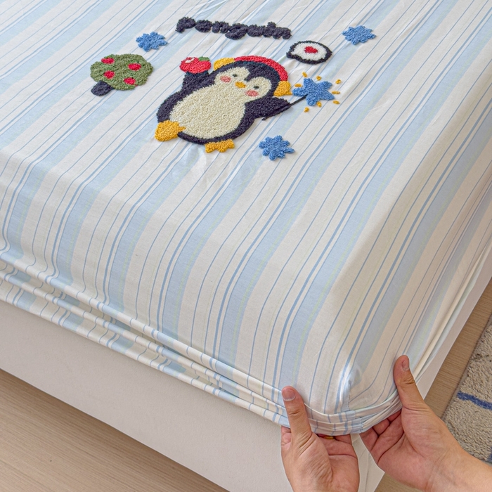 91家纺网 家纺一手货源 找家纺 感遇家纺 2025新款毛巾绣床笠三件套 音乐企鹅