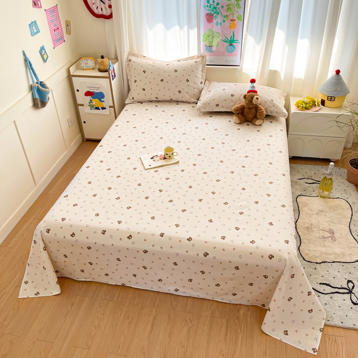 91家纺网 家纺一手货源 找家纺 2025新款全棉印花小清新单品系列-单床单小熊联谊