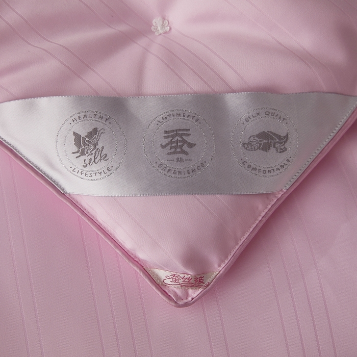 91家纺网 家纺一手货源 找家纺 喜糯糯 2025新款长绒棉提花被子被芯 樱花粉