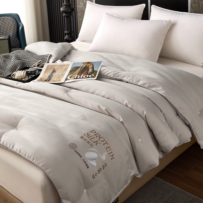 91家纺网 家纺一手货源 找家纺 喜糯糯 2025新款长绒棉提花被子被芯 云烟灰