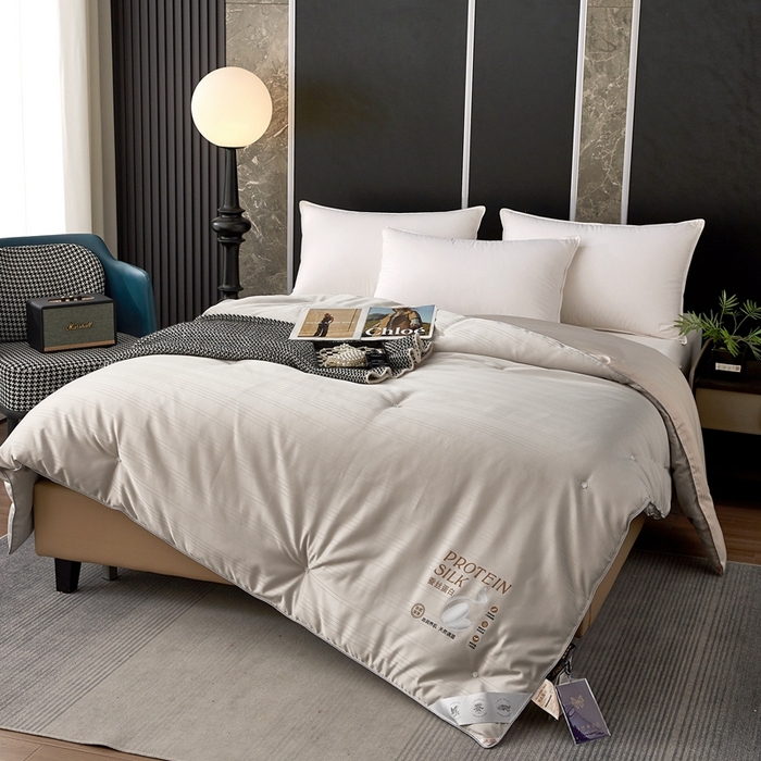 91家纺网 家纺一手货源 找家纺 喜糯糯 2025新款长绒棉提花被子被芯 云烟灰