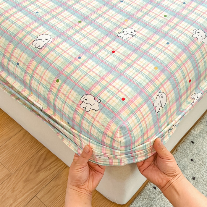 91家纺网 家纺一手货源 找家纺 2025新款全棉印花小清新单品系列-单床笠彩虹格小狗