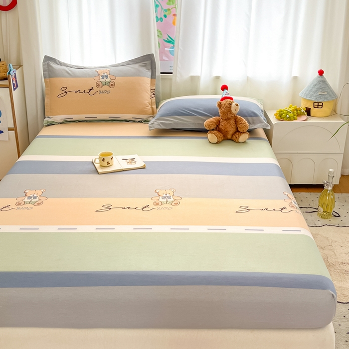 91家纺网 家纺一手货源 找家纺 2025新款全棉印花小清新单品系列-单床笠摩登熊宝