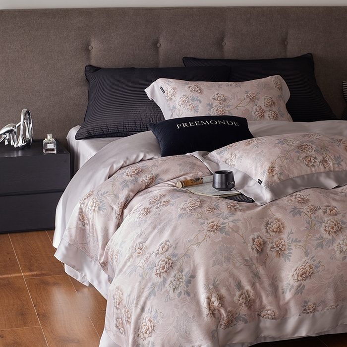 91家纺网 家纺一手货源 找家纺 蕾诺家纺 2025新款60支进口奥地利兰精天丝数码印花四件套 长乐-木槿粉