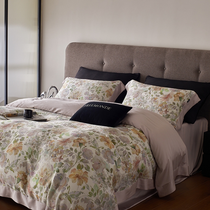 91家纺网 家纺一手货源 找家纺 蕾诺家纺 2025新款60支进口奥地利兰精天丝数码印花四件套 香颂-桃夭粉