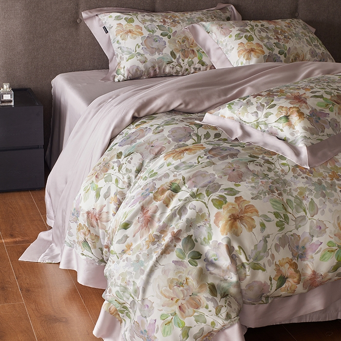 91家纺网 家纺一手货源 找家纺 蕾诺家纺 2025新款60支进口奥地利兰精天丝数码印花四件套 香颂-桃夭粉