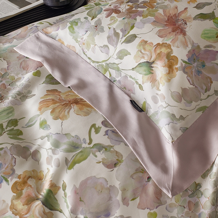 91家纺网 家纺一手货源 找家纺 蕾诺家纺 2025新款60支进口奥地利兰精天丝数码印花四件套 香颂-桃夭粉