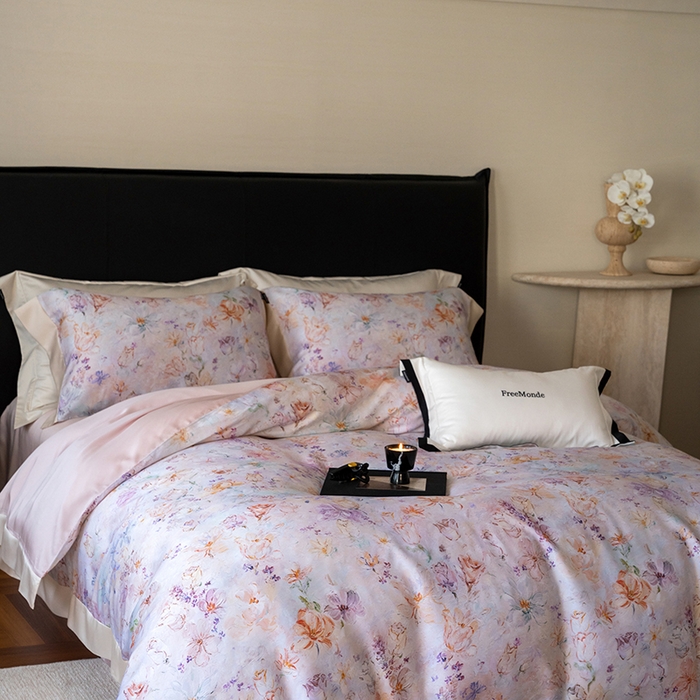 91家纺网 家纺一手货源 找家纺 蕾诺家纺 2025新款60支进口奥地利兰精天丝数码印花四件套 微芒-轻紫