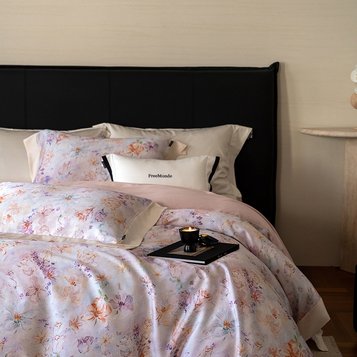 91家纺网 家纺一手货源 找家纺 蕾诺家纺 2025新款60支进口奥地利兰精天丝数码印花四件套 微芒-轻紫