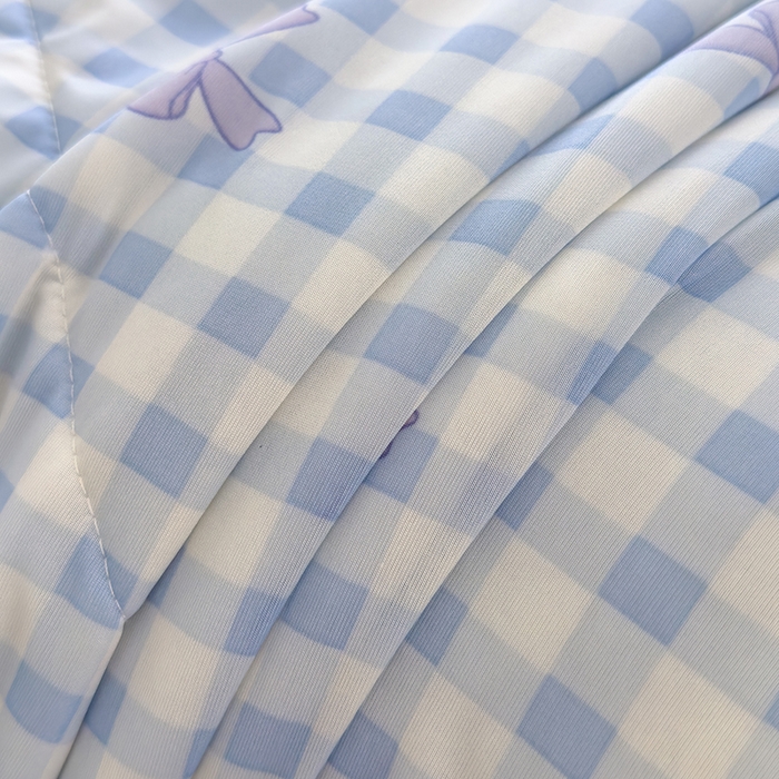 91家纺网 家纺一手货源 找家纺 赫梵茜 2025春夏新款锦氨凉感丝冰皮软席床盖夏被夏凉被空调被四件套蝴蝶结蓝