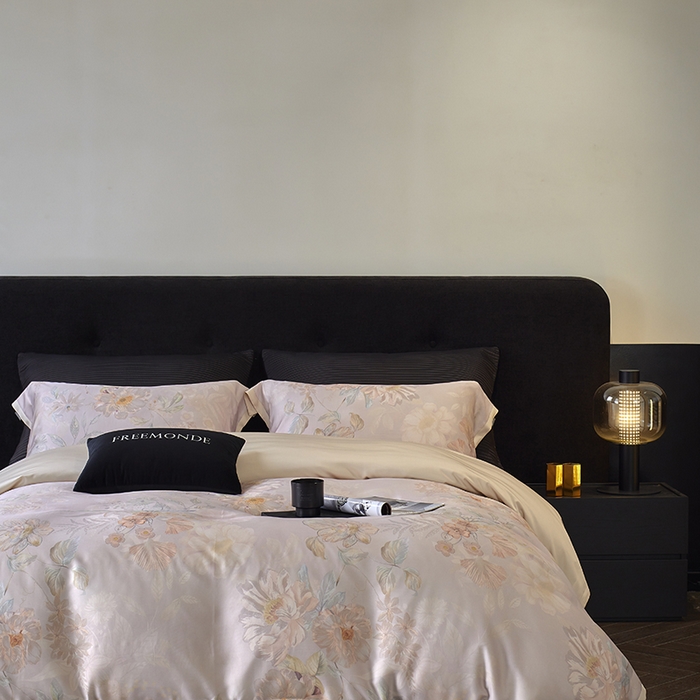 91家纺网 家纺一手货源 找家纺 蕾诺家纺 2025新款60支进口奥地利兰精天丝数码印花四件套 挽风-芋泥