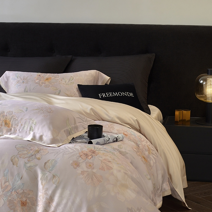 91家纺网 家纺一手货源 找家纺 蕾诺家纺 2025新款60支进口奥地利兰精天丝数码印花四件套 挽风-芋泥