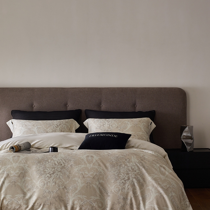 91家纺网 家纺一手货源 找家纺 蕾诺家纺 2025新款60支进口奥地利兰精天丝数码印花四件套 娜塔莎-香槟