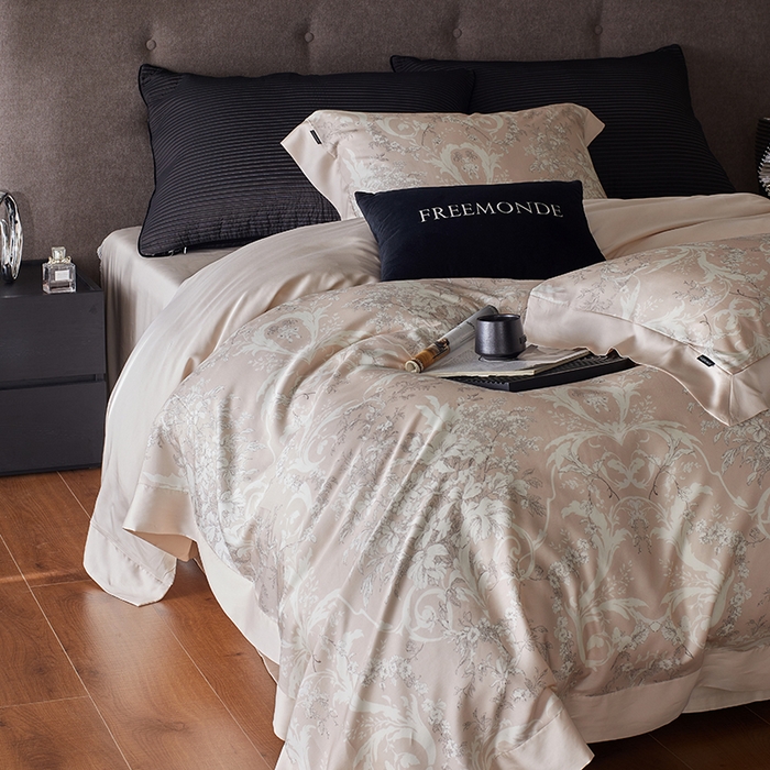 91家纺网 家纺一手货源 找家纺 蕾诺家纺 2025新款60支进口奥地利兰精天丝数码印花四件套 娜塔莎-贝壳粉