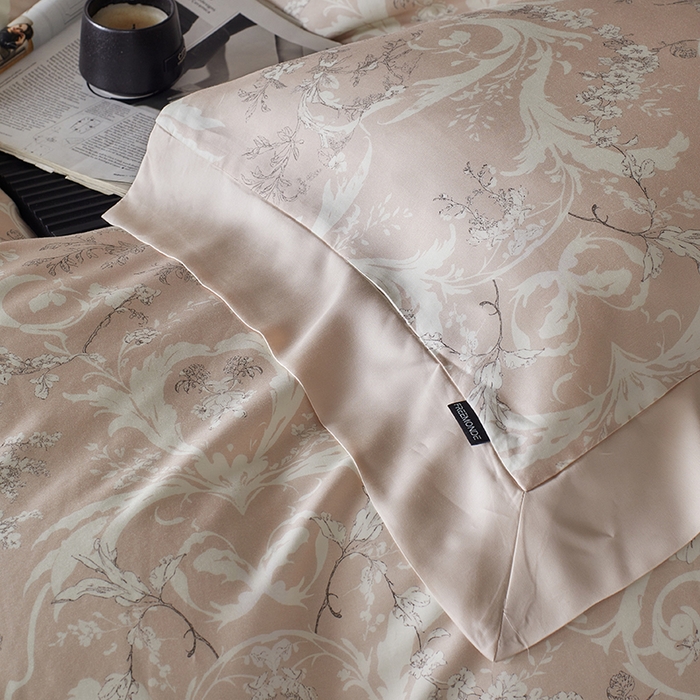 91家纺网 家纺一手货源 找家纺 蕾诺家纺 2025新款60支进口奥地利兰精天丝数码印花四件套 娜塔莎-贝壳粉