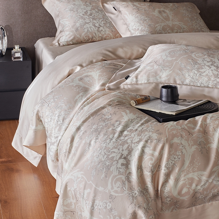 91家纺网 家纺一手货源 找家纺 蕾诺家纺 2025新款60支进口奥地利兰精天丝数码印花四件套 娜塔莎-贝壳粉