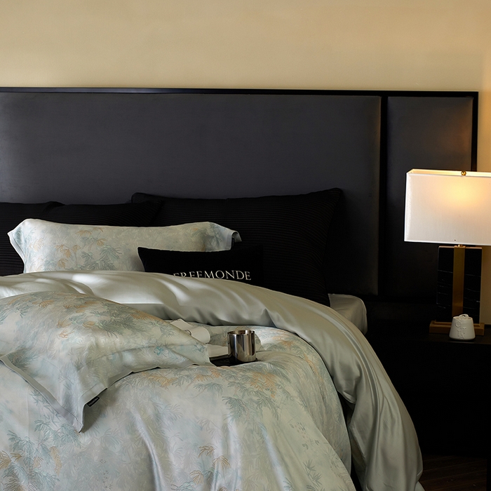 91家纺网 家纺一手货源 找家纺 蕾诺家纺 2025新款60支进口奥地利兰精天丝数码印花四件套 江山画-湖水蓝