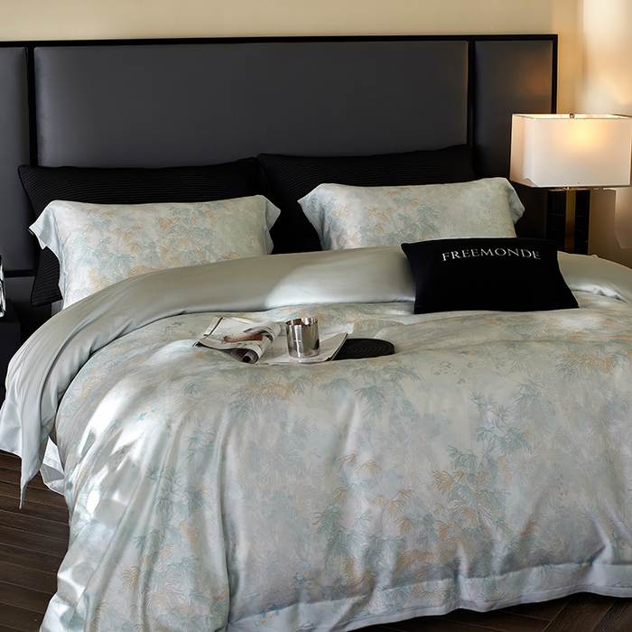 91家纺网 家纺一手货源 找家纺 蕾诺家纺 2025新款60支进口奥地利兰精天丝数码印花四件套 江山画-湖水蓝