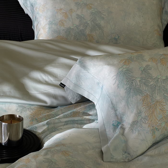 91家纺网 家纺一手货源 找家纺 蕾诺家纺 2025新款60支进口奥地利兰精天丝数码印花四件套 江山画-湖水蓝