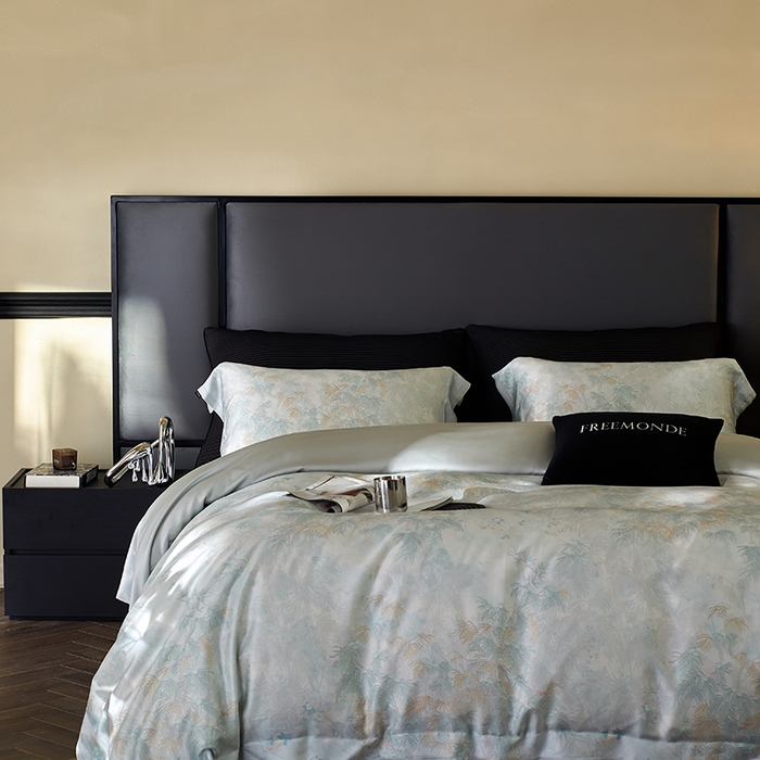 91家纺网 家纺一手货源 找家纺 蕾诺家纺 2025新款60支进口奥地利兰精天丝数码印花四件套 江山画-湖水蓝