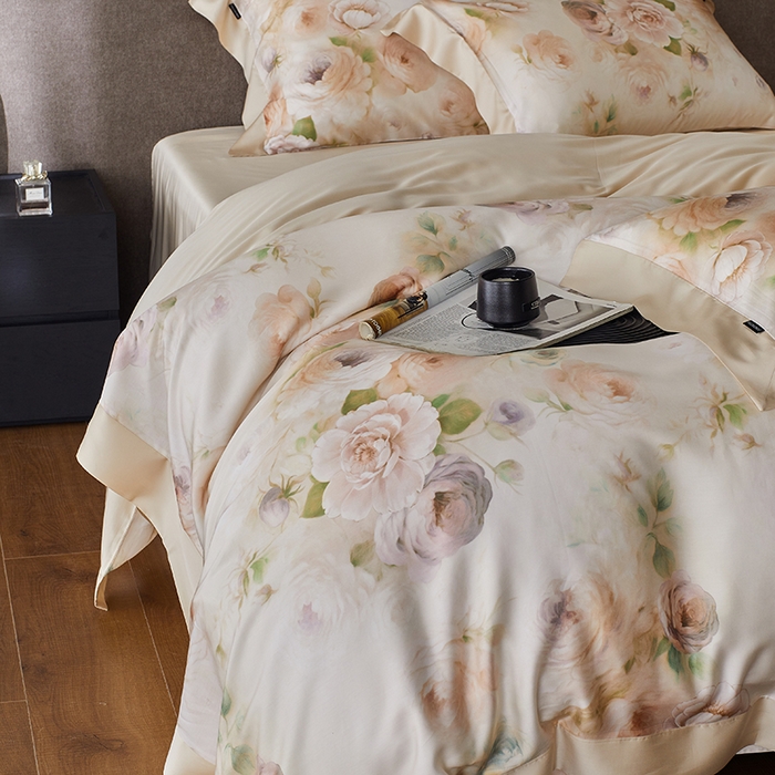 91家纺网 家纺一手货源 找家纺 蕾诺家纺 2025新款60支进口奥地利兰精天丝数码印花四件套 花离海-香槟