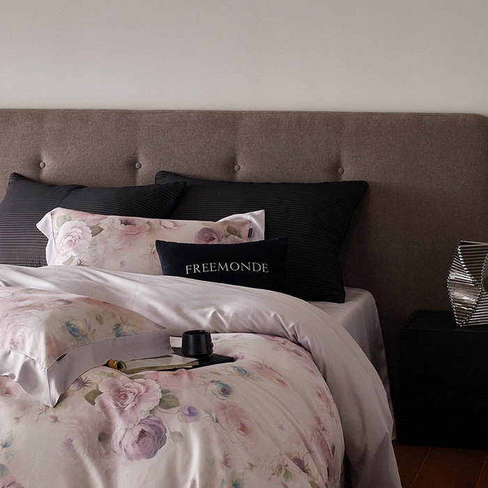 91家纺网 家纺一手货源 找家纺 蕾诺家纺 2025新款60支进口奥地利兰精天丝数码印花四件套 花离海-罗兰紫