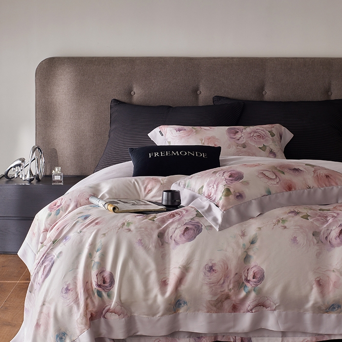 91家纺网 家纺一手货源 找家纺 蕾诺家纺 2025新款60支进口奥地利兰精天丝数码印花四件套 花离海-罗兰紫